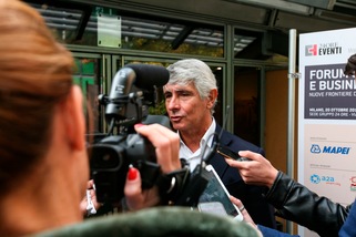 Serie A Abodi: «Crotone? Con le nuove regole non giocherebbe in A»