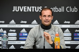 Juventus, Allegri: «Per Natale Champions, Supercoppa e primo posto»