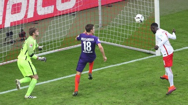 Bundesliga, il Lipsia vince ancora: è secondo da solo