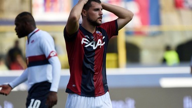 Serie A Bologna, Destro out: contusione alla spalla