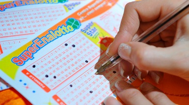 Superenalotto: in Calabria vinto il jackpot da 163 milioni di euro