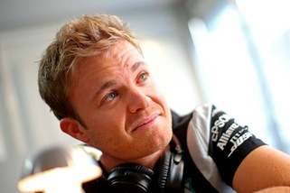 F1, Rosberg: «Il titolo? Sono umano, ci penso»
