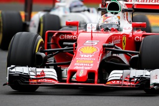 F1, Messico: Vettel guida le seconde libere, le Mercedes inseguono