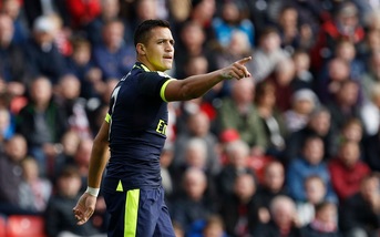 Premier League, Sunderland-Arsenal 1-4: i Gunners volano in testa
