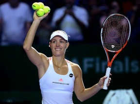 Tennis, Wta Finals: Kerber in finale contro la Cimulkova