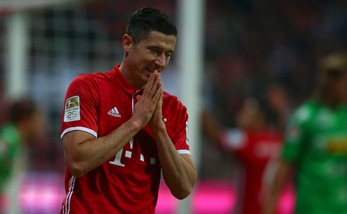 Bundesliga: Augsburg-Bayern Monaco 1-3, Borussia Dortmund-Schalke 04 0-0