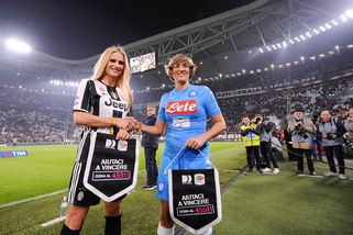 FOTO Juve-Napoli, Hunziker-Bongiorno in campo per le donne