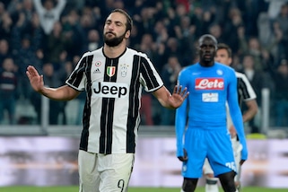 FOTO Higuain non esulta dopo il gol al Napoli