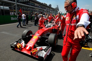 F1 Messico, colpo di scena: commissari cancellano il podio di Vettel