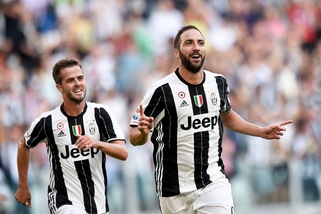 Serie A, capocannoniere: Higuain stacca Dzeko