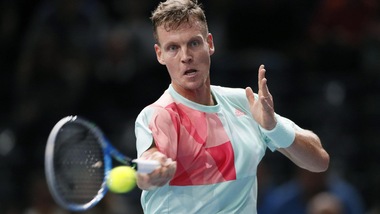 Tennis, Atp Parigi-Bercy: Berdych accede agli ottavi