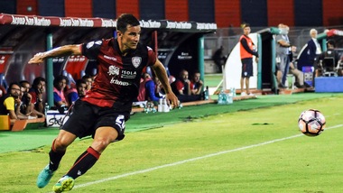 Serie A Cagliari, esami per Padoin: escluse lesioni