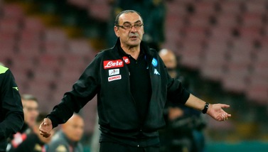 Napoli, Sarri: «Consigli di De Laurentiis? Li preferivo in privato»