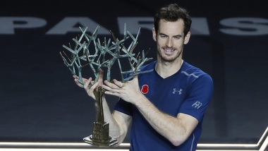 Tennis, Murray festeggia da n.1, batte Isner e vince Bercy