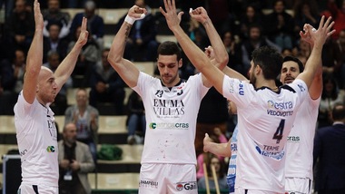 Siena, Castellana, Mondovì e Brescia in vetta nelle due Pool