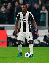 Francia, Kurzawa dà forfait: al suo posto convocato Evra