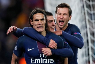 Calciomercato, Cavani tratta il rinnovo con il Psg