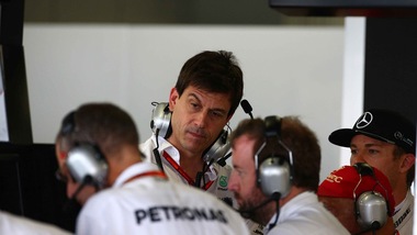 F1, Wolff: «Rosberg è in una situazione più facile»