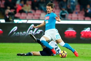 Serie A Napoli, a parte Albiol. Terapie Gabbiadini