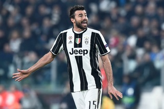 Juventus, Barzagli fa terapia. A Siviglia l’assenza del difensore dà ottimismo