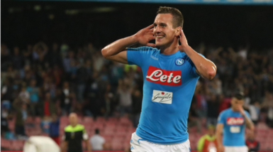 Napoli, Arek Milik torna a correre con la palla