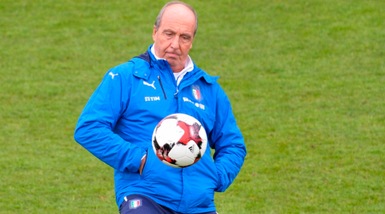 Gli Azzurri si allenano a Coverciano prima della partenza per Vaduz