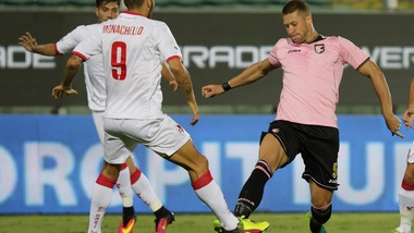 Serie A Palermo, esami per Rajovic. Lungo stop per lesione