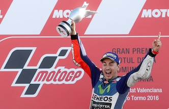 MotoGp, trionfa Lorenzo: Rossi chiude quarto