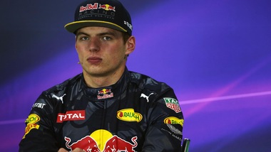 F1, Verstappen: «Condizioni difficili, gara incredibile»