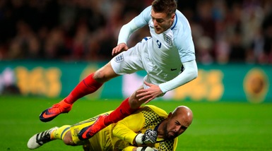 Inghilterra-Spagna 2-2: Reina stende Vardy