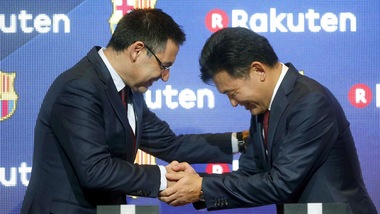 Il Barcellona presenta il nuovo sponsor Rakuten