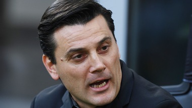 Montella lancia Lapadula: «Ha più chance di giocare»
