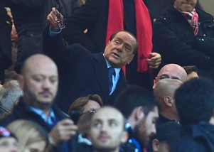 Berlusconi: «Il closing si farà. Io presidente onorario solo se resta Galliani»