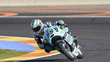 Moto2, Locatelli: «Abbastanza contento, abbiamo iniziato bene»