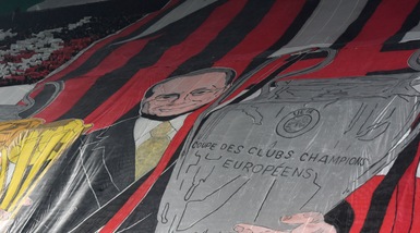 Berlusconi ringrazia i tifosi: «Commosso fino alle lacrime»