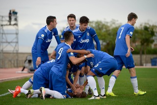 Youth League: Clemenza e Zeqiri fanno volare la Juve