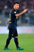 Medel, lesione al menisco: scelto l'intervento