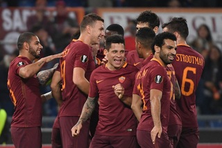 Roma-Viktoria Plzen 4-1, Athletic Bilbao-Sassuolo 3-2: Spalletti avanti, Di Francesco eliminato