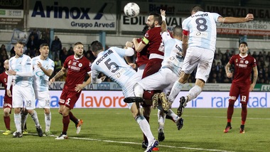 Serie B Spezia-Entella: prima Valentini, poi Troiano. Il derby finisce 1-1