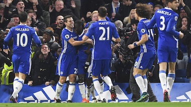 Chelsea-Tottenham 2-1: Pedro-Moses gol, Conte in vetta