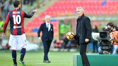 Serie A, Donadoni: «Amareggiato per i lanci lunghi...»