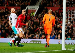 Premier League: Manchester United, ancora un pari. Mourinho a -11 da Conte