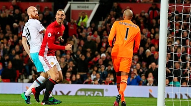 Premier League: Manchester United, ancora un pari. Mourinho a -11 da Conte