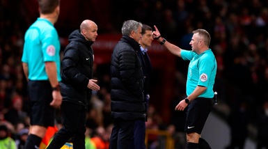 Manchester United, Mourinho ancora sotto accusa