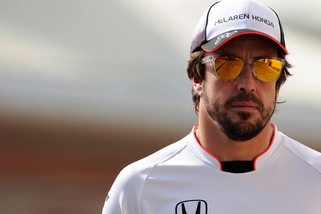F1, Brown: «Alonso sta bene qui alla McLaren»