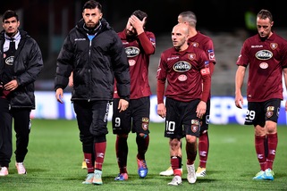 Serie B Salernitana, firma Bollini: «La rosa ha valori indiscutibili»