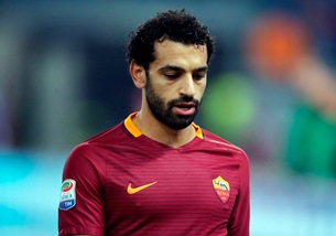Roma, Salah salta il derby. Rischia un lungo stop