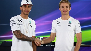 F1 Mercedes, Hamilton: «Ritiro di Rosberg? Non mi sorprende»