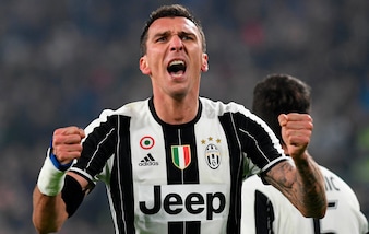 Juventus, rabbia, orgoglio e 4-3-1-2. Schiacciata l'Atalanta 3-1: che Mandzukic!