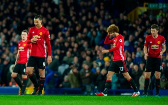 Premier League: Baines risponde a Ibra: Everton-Manchester United 1-1